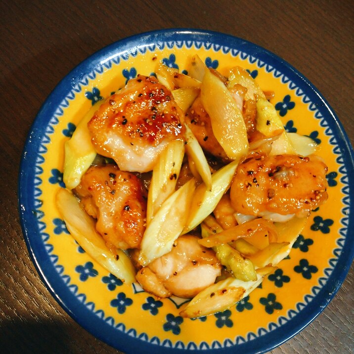 簡単！鶏モモ肉とアスパラ炒め